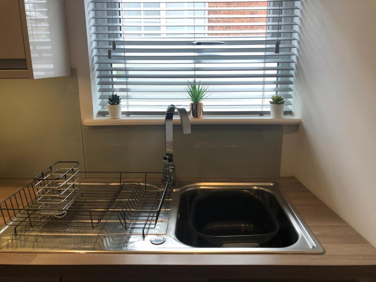 City Cb1 Studio Just Off Mill Rd, Close To Train Station - Walk To Station And City Centre Cambridge Buitenkant foto