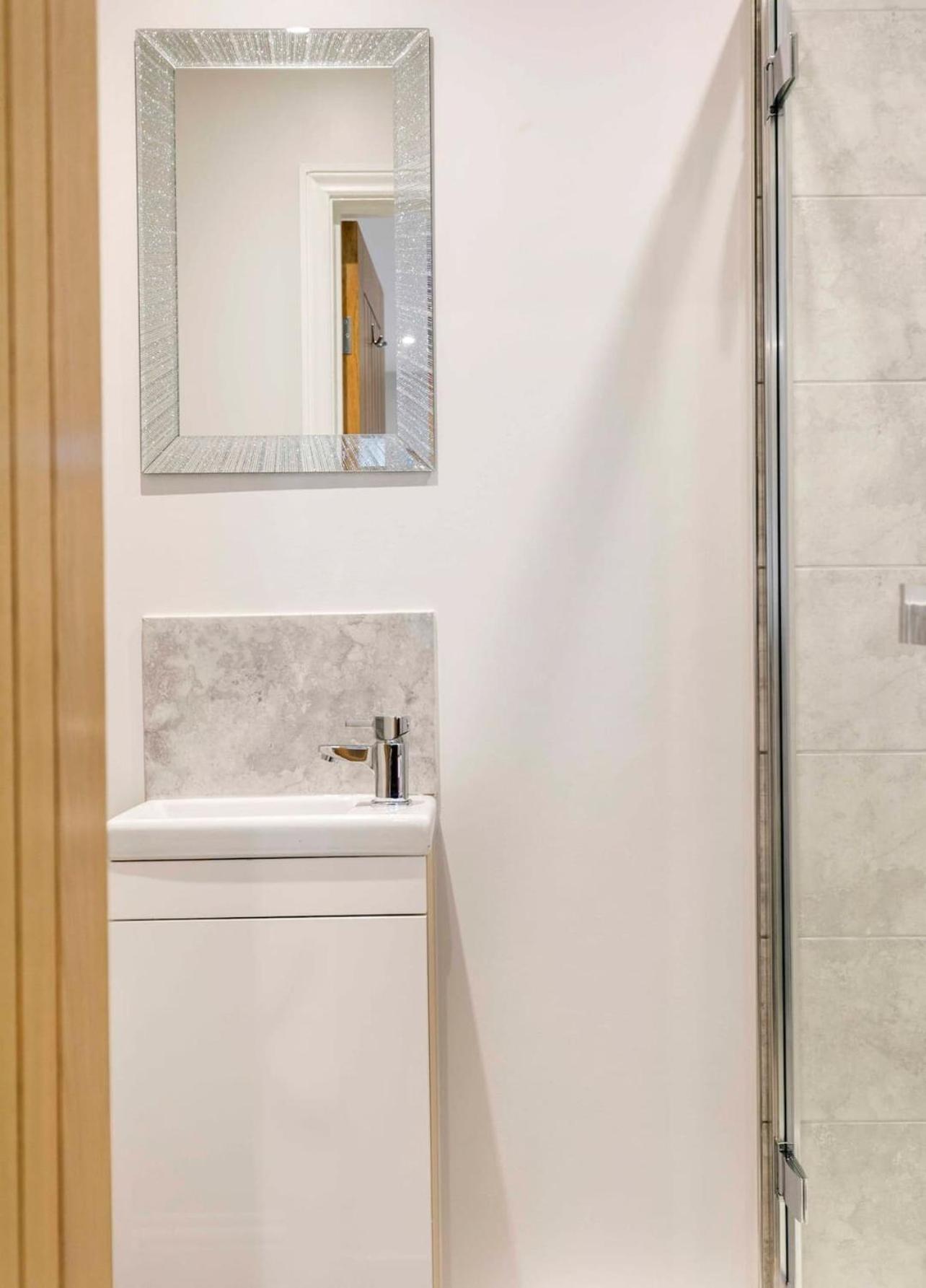 City Cb1 Studio Just Off Mill Rd, Close To Train Station - Walk To Station And City Centre Cambridge Buitenkant foto